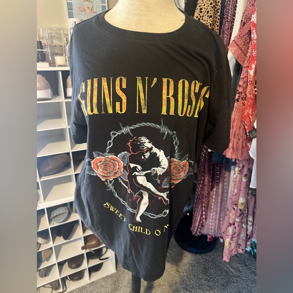 GUNS N' ROSES - Target - Graphic T-Shirt